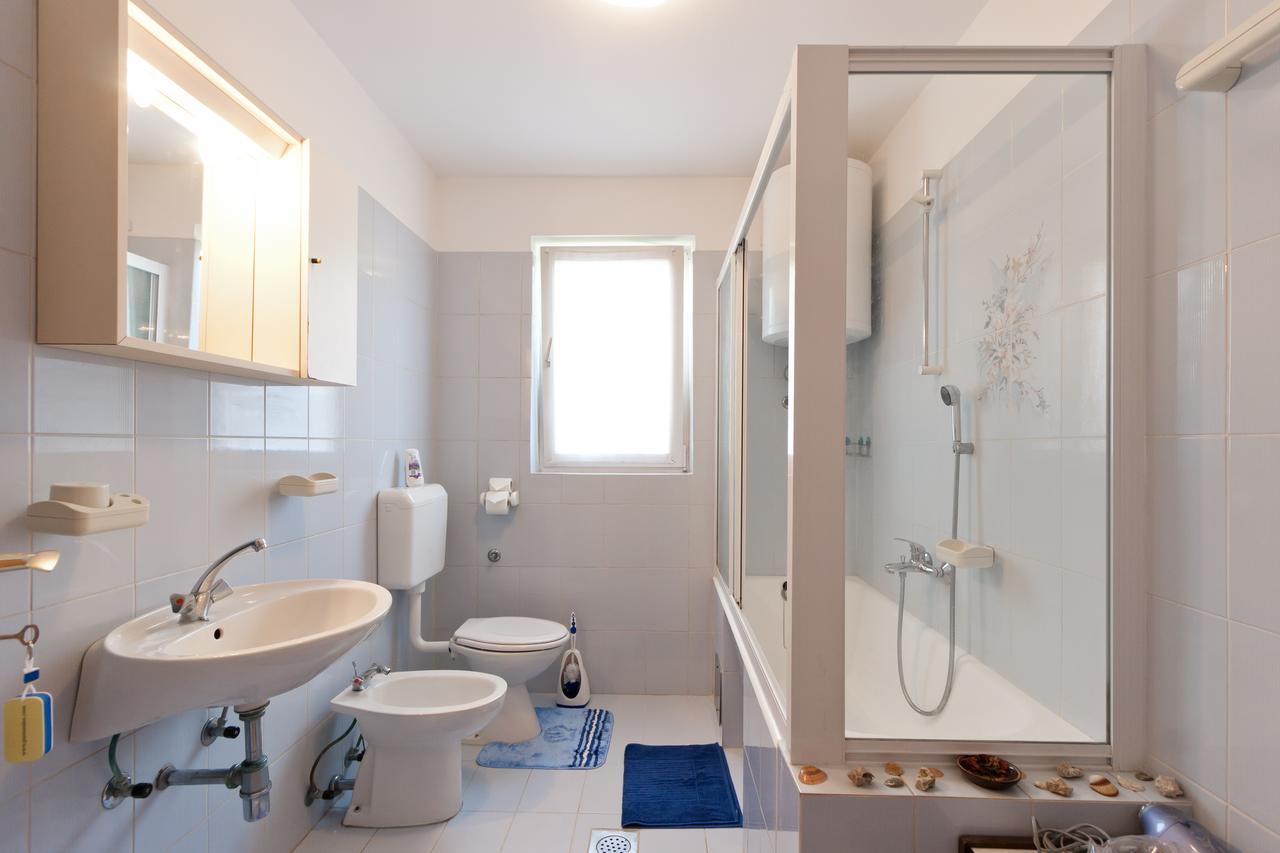 Apartments Neda Porec Ngoại thất bức ảnh